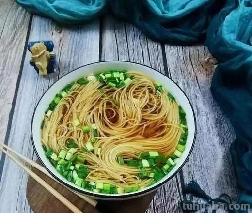 “二伏”快到了,学会这4种面条的做法,外滑内筋,鲜嫩营养好吃