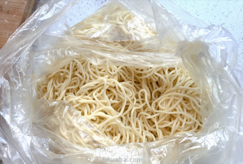 “二伏”快到了，学会这4种面条的做法，外滑内筋，鲜嫩营养好吃