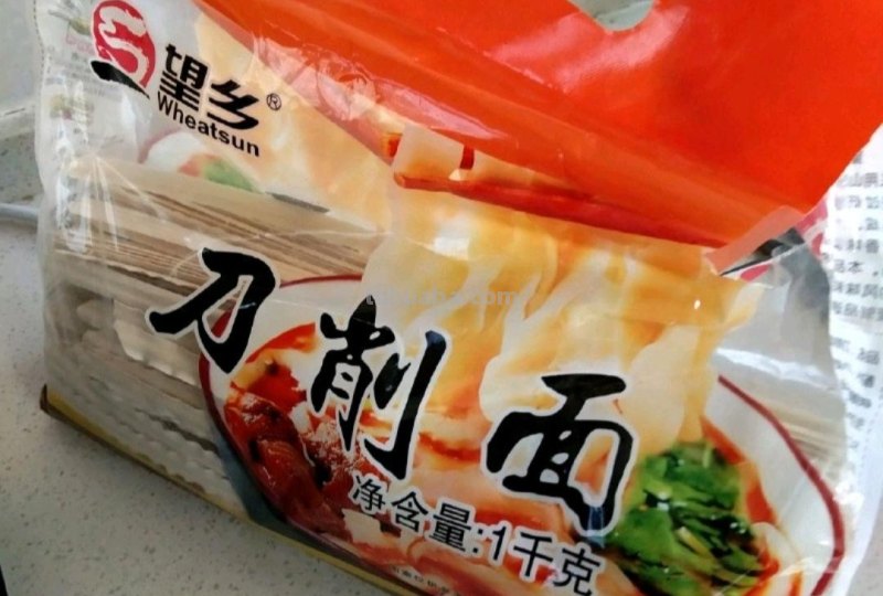 “二伏”快到了，学会这4种面条的做法，外滑内筋，鲜嫩营养好吃