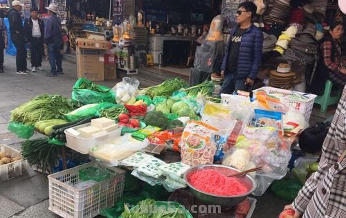 市场一角色彩：打造丰富多彩的市场场景 