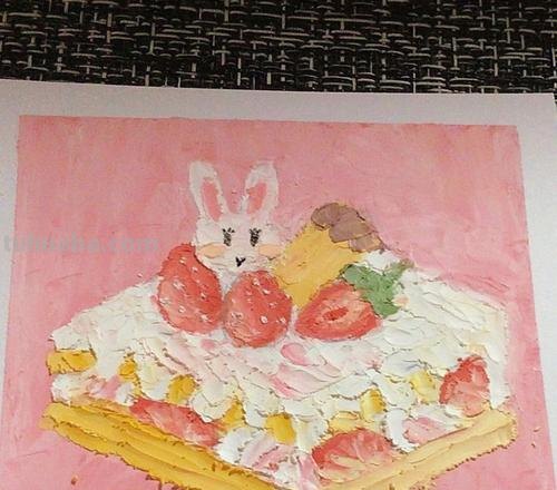 色彩生日蛋糕临摹：用色彩绘制美妙生日蛋糕的独特魅力 