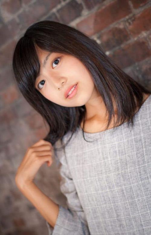 吉田莉 