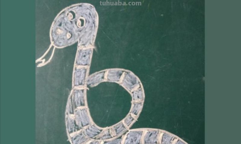 可爱的蛇怎么画简笔画 如何画蛇蛇简笔画步骤图？