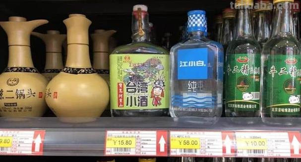 在超市怎样才能买到好酒?记住这4个“技巧”,便宜也能买到佳酿