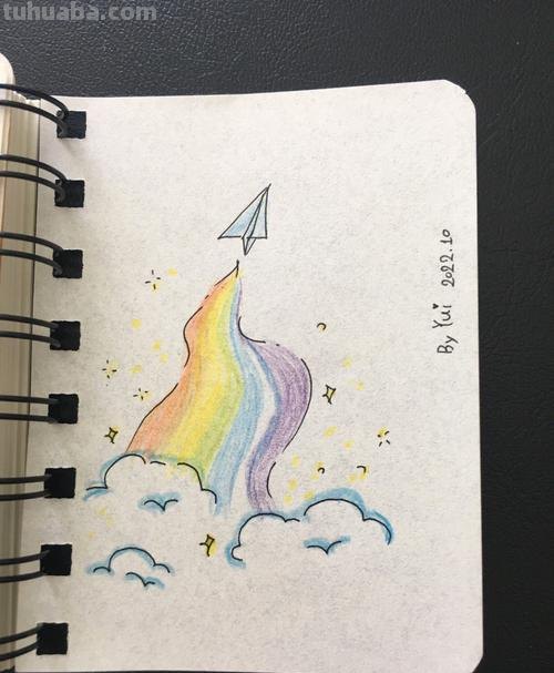 滑翔飞行的彩铅画怎么画 如何用彩铅画彩云和纸飞机？