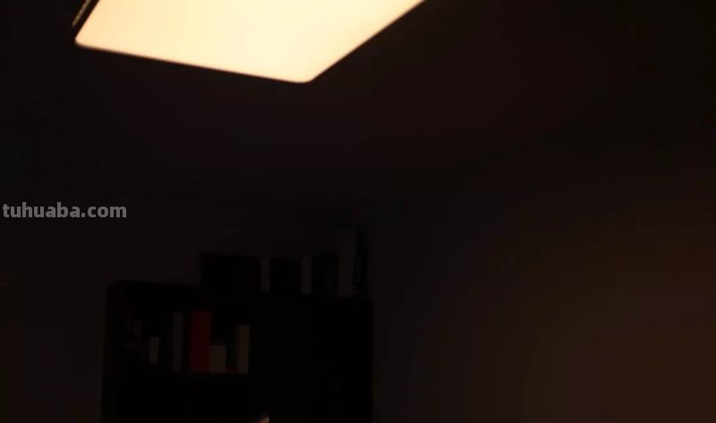 搞浪漫，客厅也可以~星轨版Yeelight皓石LED吸顶灯Pro入手记