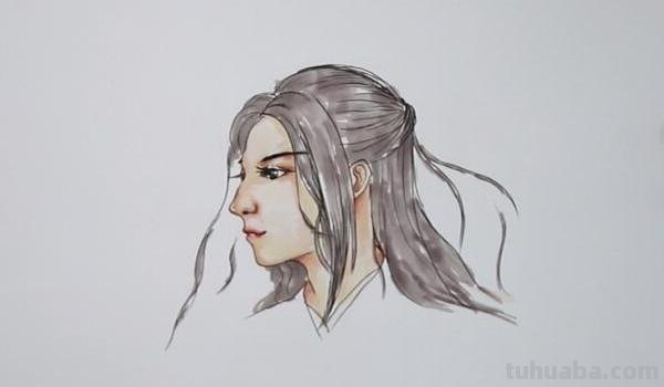 用彩铅画古装男生怎么画 铅笔画，画一位古代长发男子侧脸，古风男人？