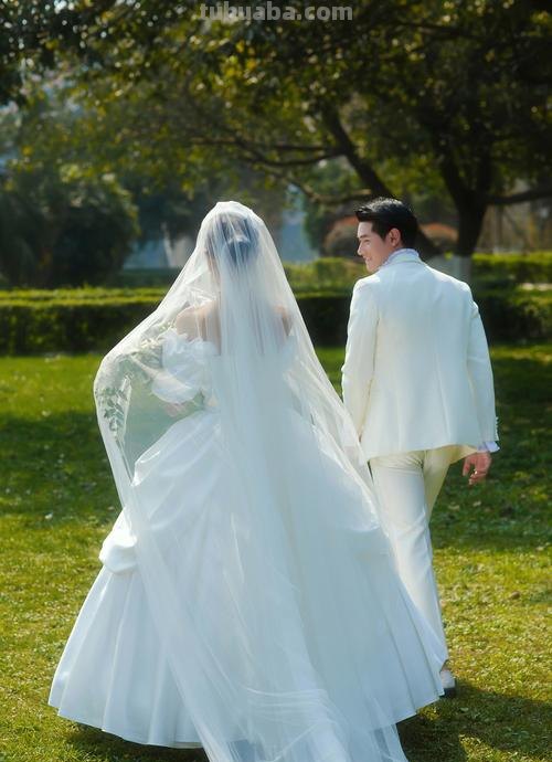 对于人的一生，绝大多数人婚姻一生只有一次，如何拍好婚纱摄影？