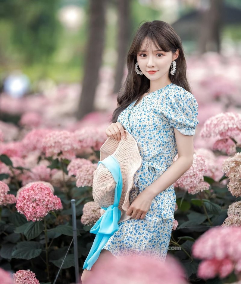 拍出大长腿，自然又优美，5个人像摄影技巧夏天拍照不毁