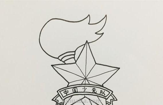 用彩铅画少先队队徽怎么画 如何画少先队队徽？