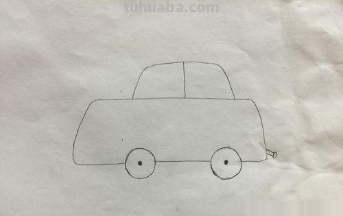 跑车怎么画简笔画图片 怎样画帅气的赛车？