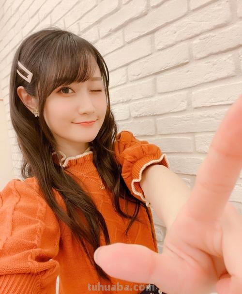 小仓唯