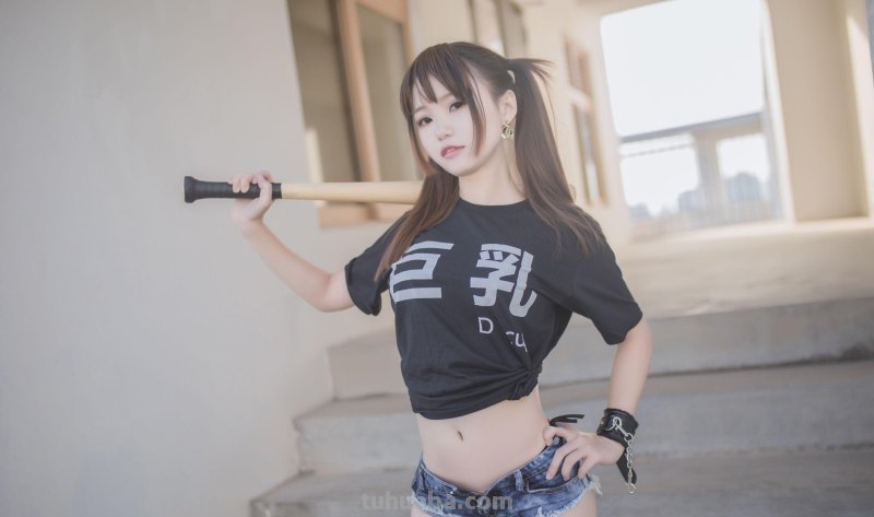 Cosplay分享 Yoko宅夏《巨乳》