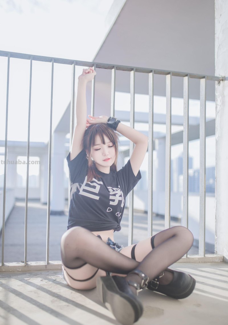 Cosplay分享 Yoko宅夏《巨乳》