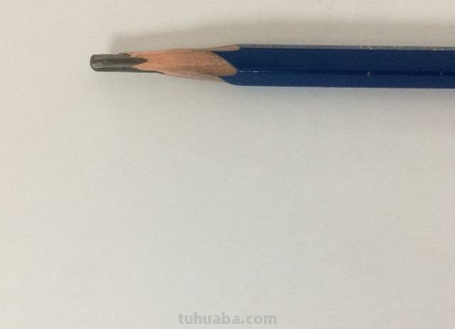 可爱的猪怎么画简笔画 小猪佩琪简笔画的简单画法？