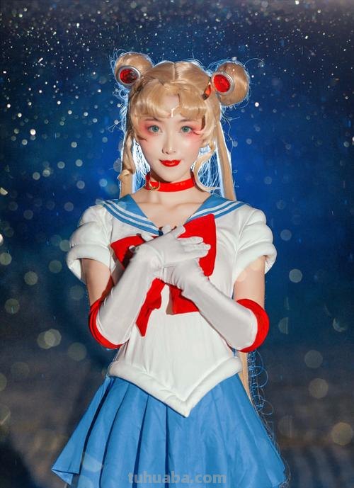 美少女战士 美少女战士cosmos