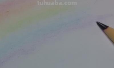 彩虹怎么画简笔画图片 3-6岁简单树叶画彩虹？
