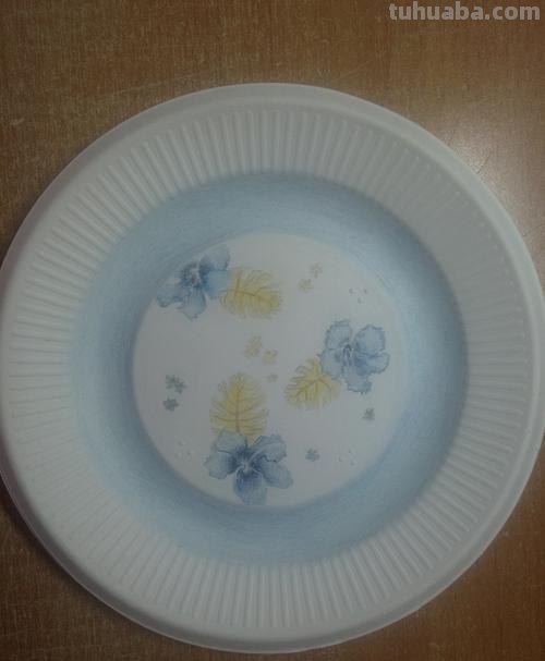 玻璃盘子用彩铅怎么画 怎样画盘子?