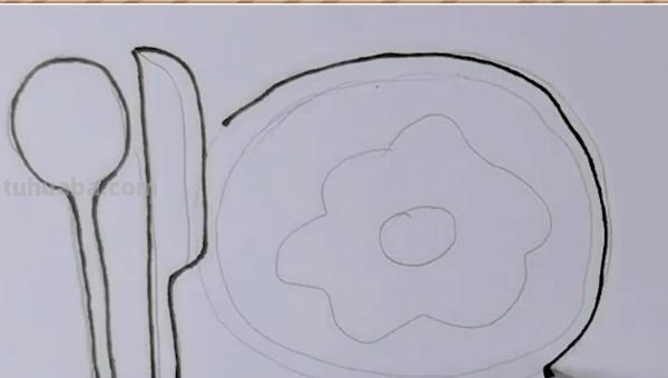 玻璃盘子用彩铅怎么画 怎样画盘子？