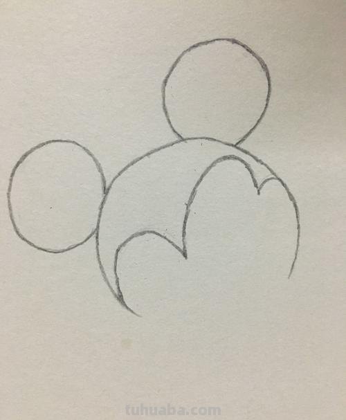 米奇简笔画步骤教程 米奇简笔画步骤教程