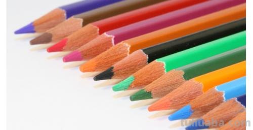 用彩铅画画怎样才能涂的均匀?