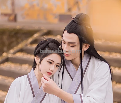 求古风真人情侣头像,要古风的,要真人的,要一张男一张女的,多给几对...