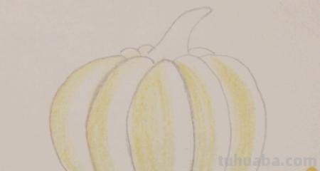 彩铅画教程怎么画好看 用彩铅上色怎样涂更好看？