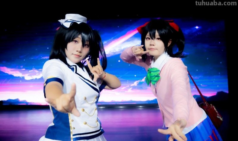 比这天气更火热的，是一场Cosplay Show！