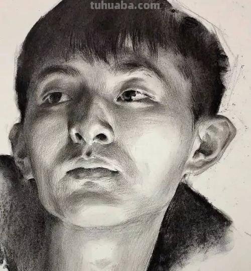 素描头像下光源分布 素描头像下光源分布怎么画