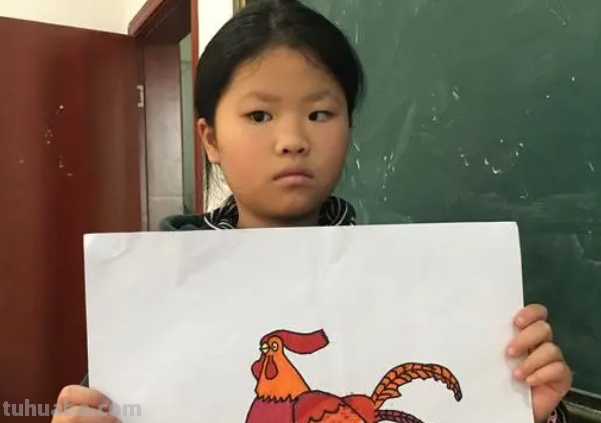 四年级下册美术大公鸡怎么画