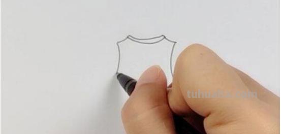 大衣怎么画简笔画图片 简笔画衣服的画法？