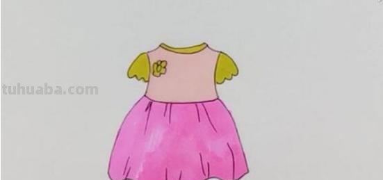 大衣怎么画简笔画图片 简笔画衣服的画法？