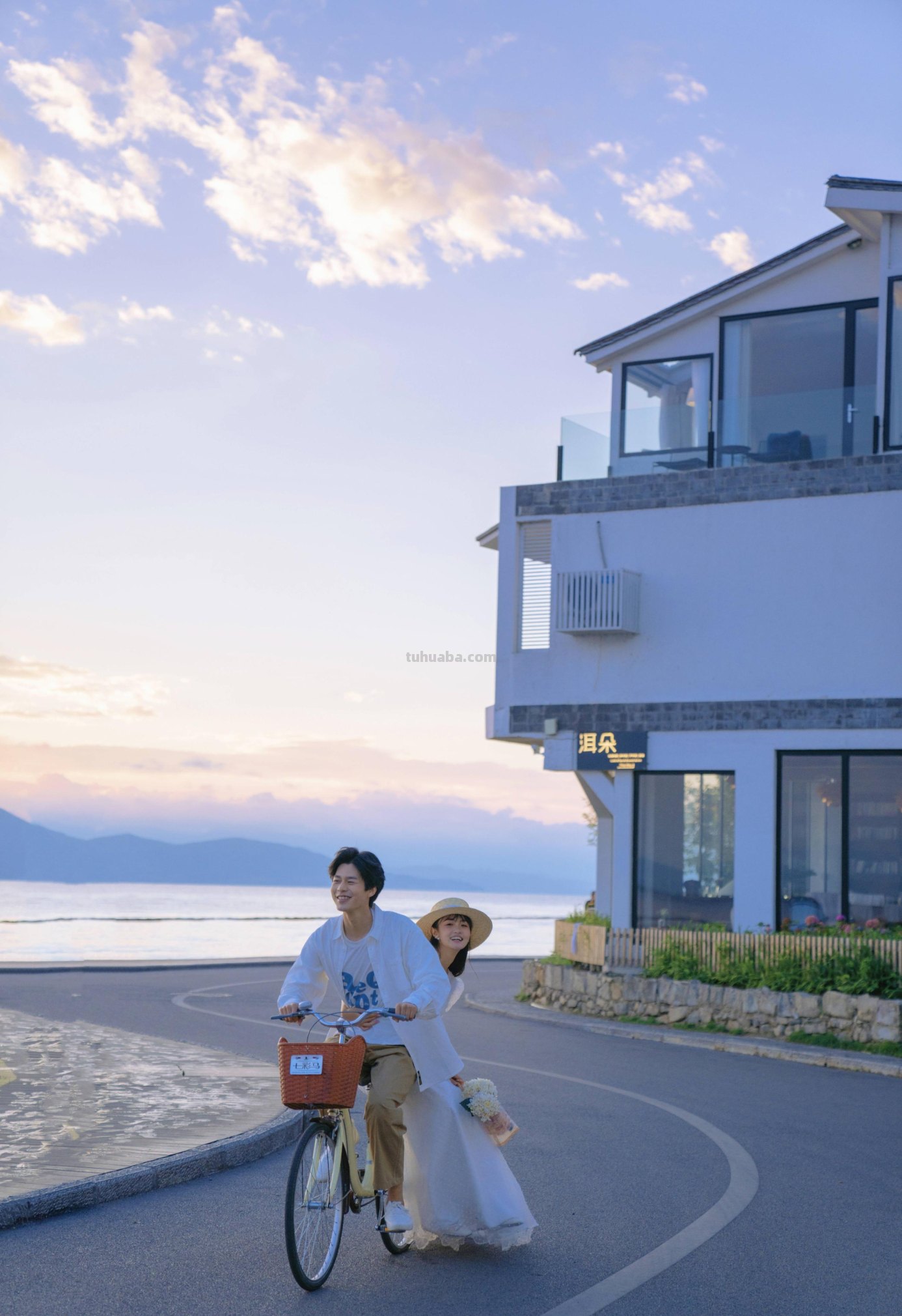 大理旅拍婚纱照选哪家好？大理婚纱摄影工作室性价比高的前十名