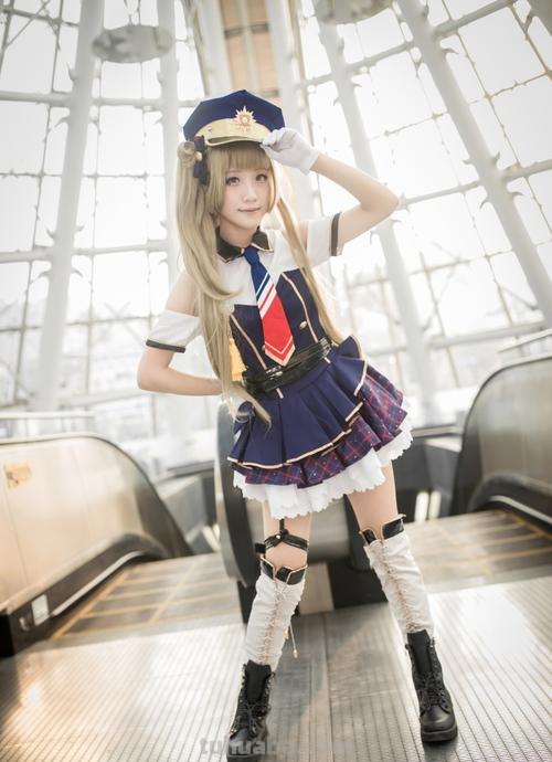 来看看真正的cosplay~