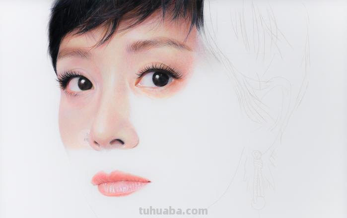 彩铅海清嘴巴怎么画 如何用彩铅画嘴唇?