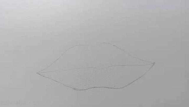 彩铅海清嘴巴怎么画 如何用彩铅画嘴唇？