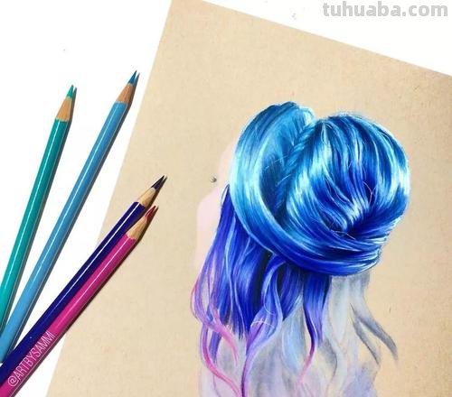 彩铅怎么画女孩头发颜色 漫画女生浅蓝色头发怎么上色?
