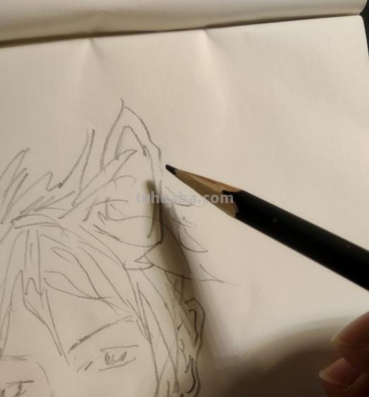 彩铅画人物怎么画结构 彩铅画人脸构图顺序？
