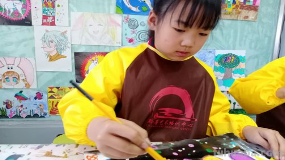 艾莎公主怎么画呀