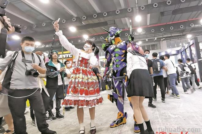 广州暑假首个动漫展来啦！CICF暑期嘉年华在广州琶洲开幕