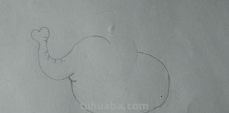 一头大象怎么画简笔画 如何画大象的简笔画步骤？