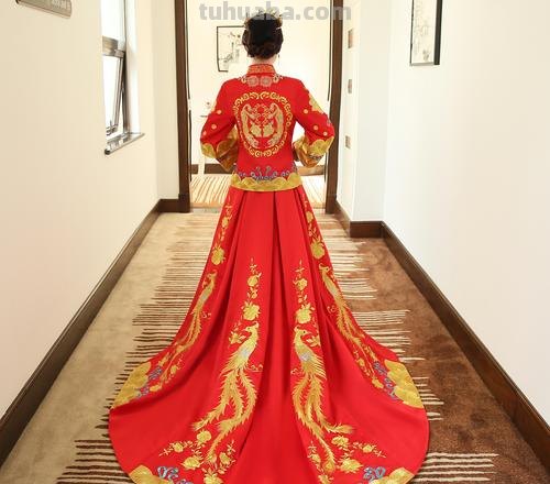中式新娘服画法 中式新娘服画法图片