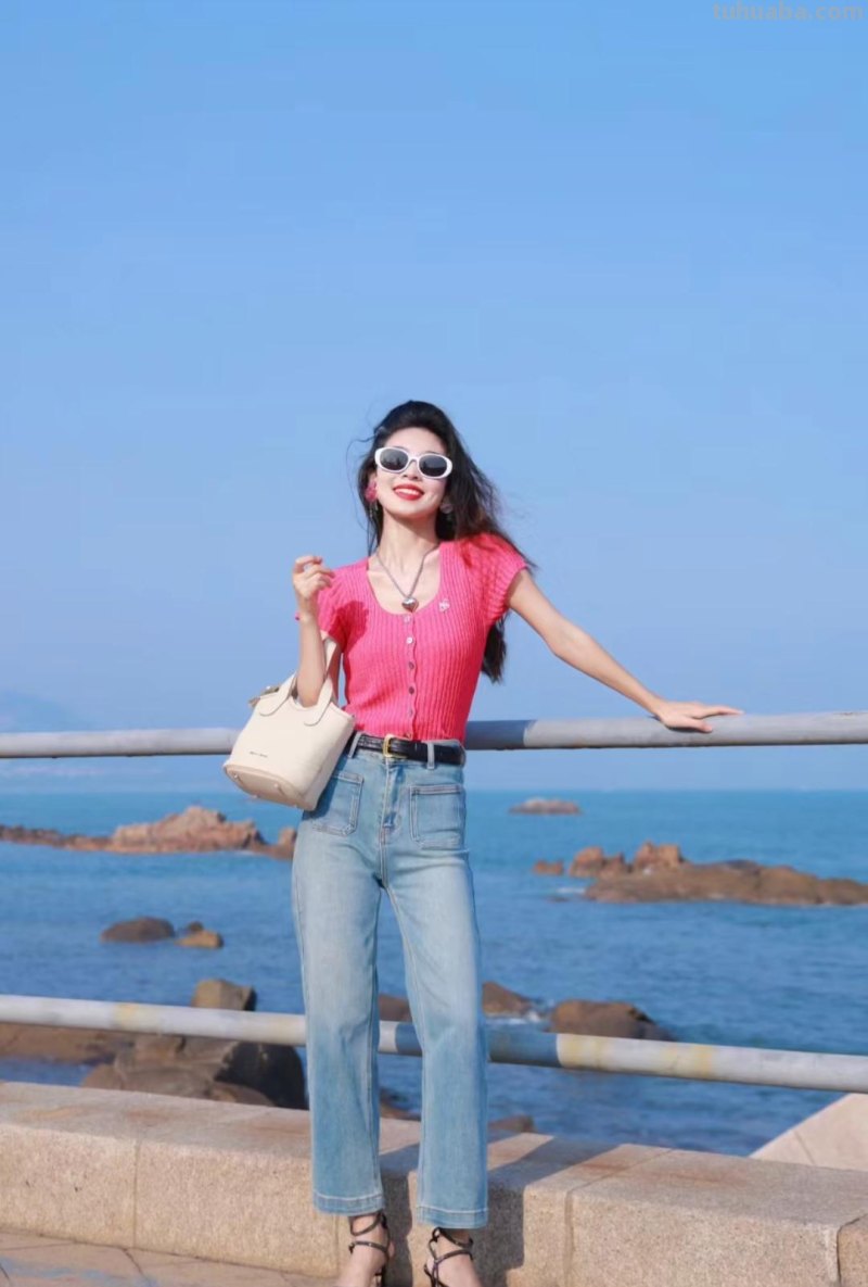 10个姿势，简约上镜很好学，拍出苗条漂亮的全身照