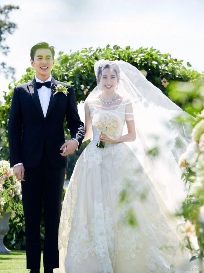 关于婚纱照的官方回答，一些婚纱摄影小技巧