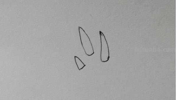 什么龙简笔画 喷火龙简笔画？