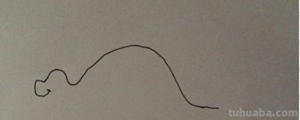什么龙简笔画 喷火龙简笔画？