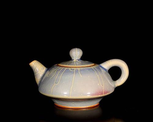 探索陶瓷艺术品交易的新融合之道 探索陶瓷艺术品交易的新融合之道