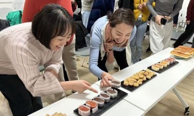 “亲手制蛋糕不仅好看，更满载节日的甜蜜心情！”——聊城大学音乐与舞蹈学院工会举办庆三八节烘焙DIY体验活动 - 图画吧TUHUABA