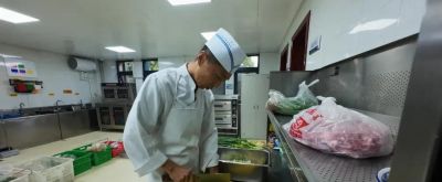 双节军营美食汇丨揭开兵哥哥的“加餐”密码 - 图画吧TUHUABA