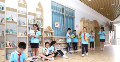 黄江多所学校兴起“阅读热”,有学校人手一张读书卡 - 今日头条 黄江多所学校兴起“阅读热”,有学校人手一张读书卡 - 图画吧TUHUABA